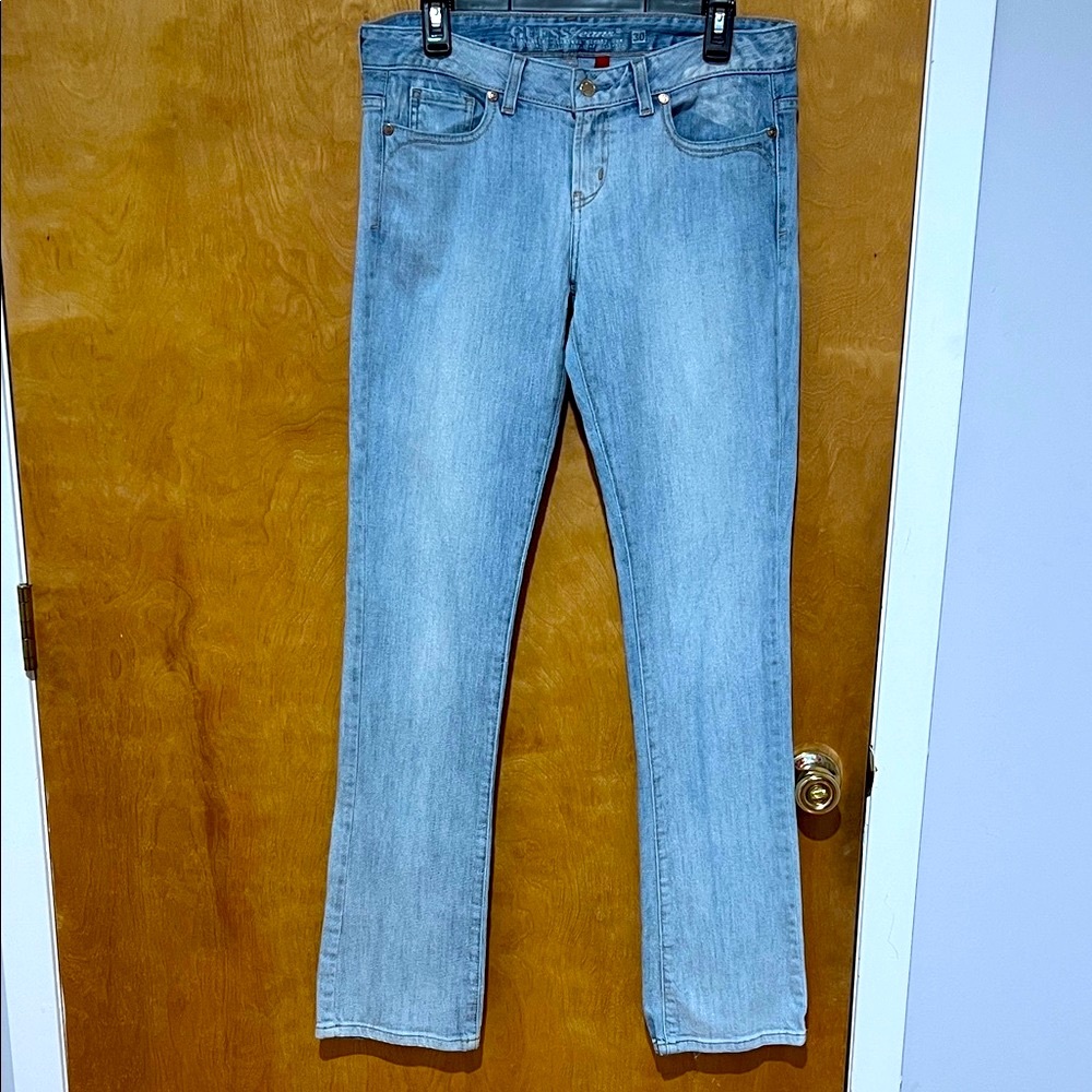Women’s GUESS Light Blue Denim slim bootcut Jeans Sz.30